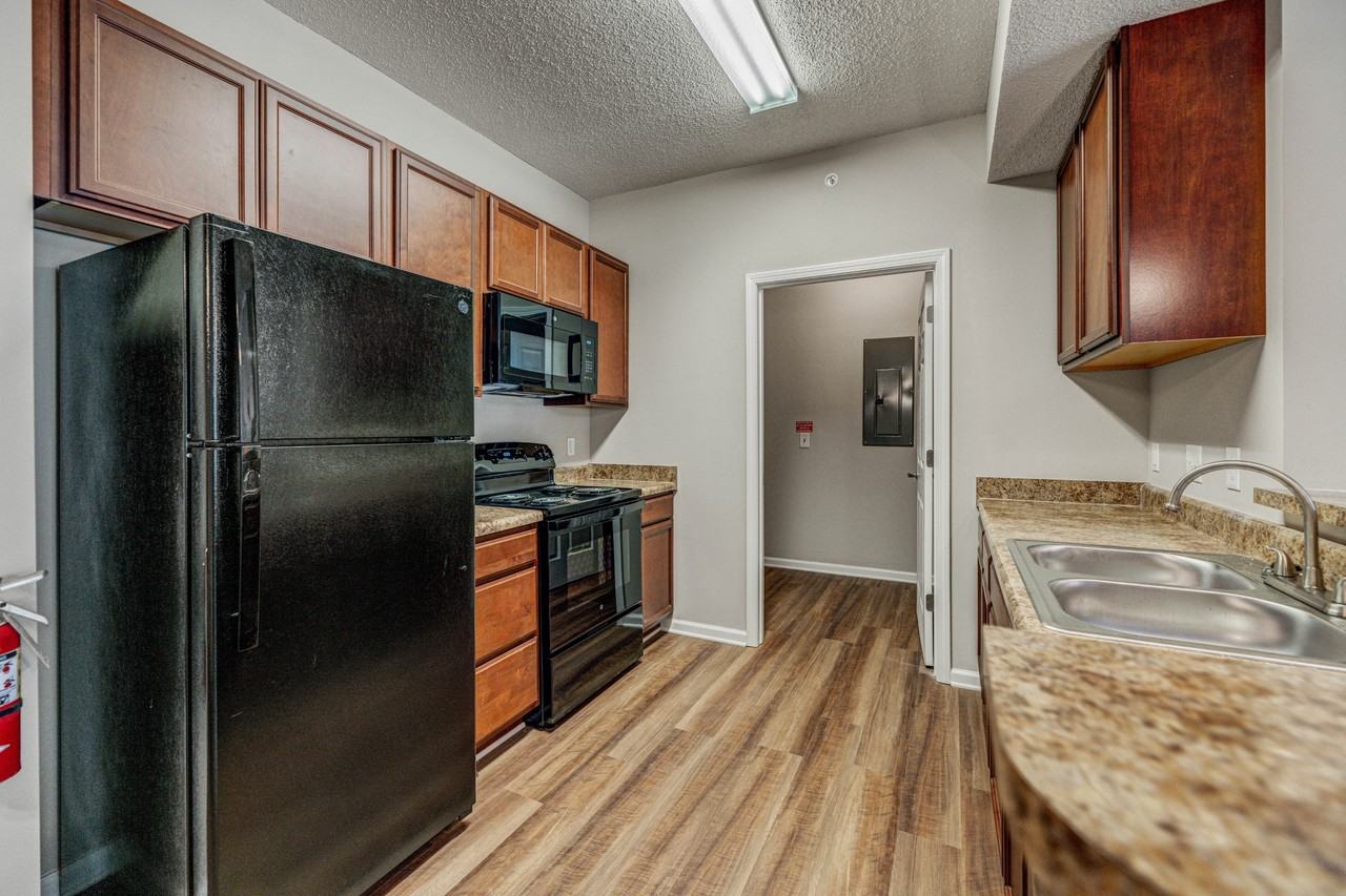 152 Millstone Road - Photo 4 of 11