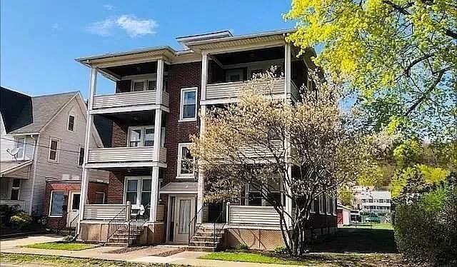 2120 West 4th Street - Photo 2 of 13