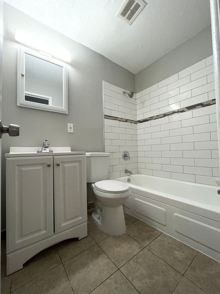 2732 2nd Avenue S - Photo 3 of 5