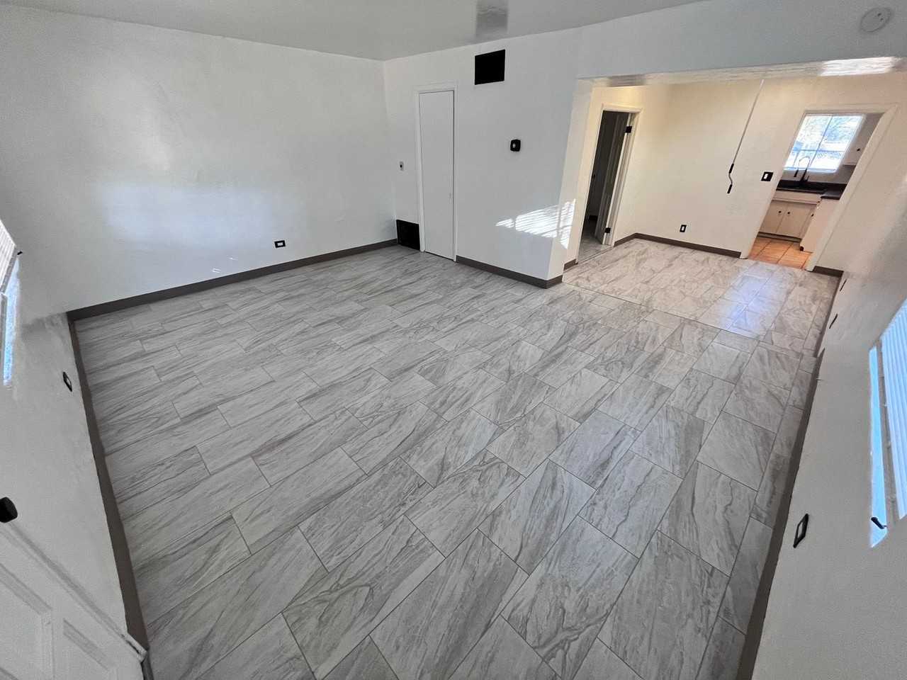 1625 N Camilla Blvd - Photo 7 of 28