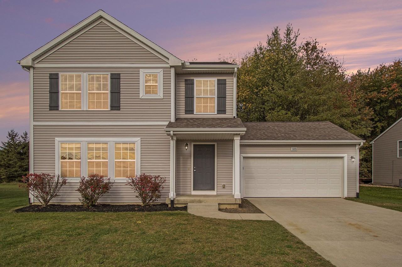 103 Grandview - Photo 2 of 28