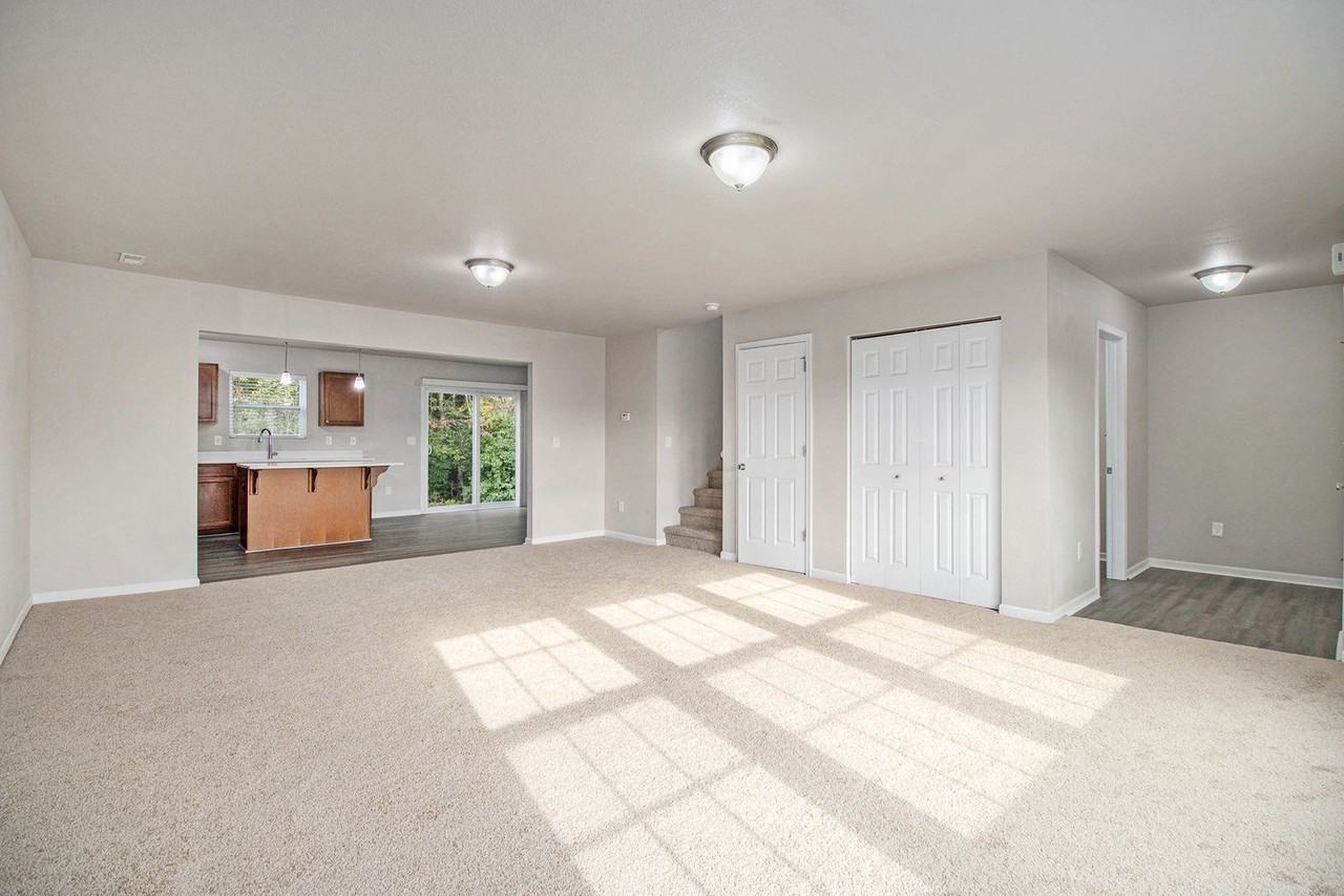 103 Grandview - Photo 5 of 28