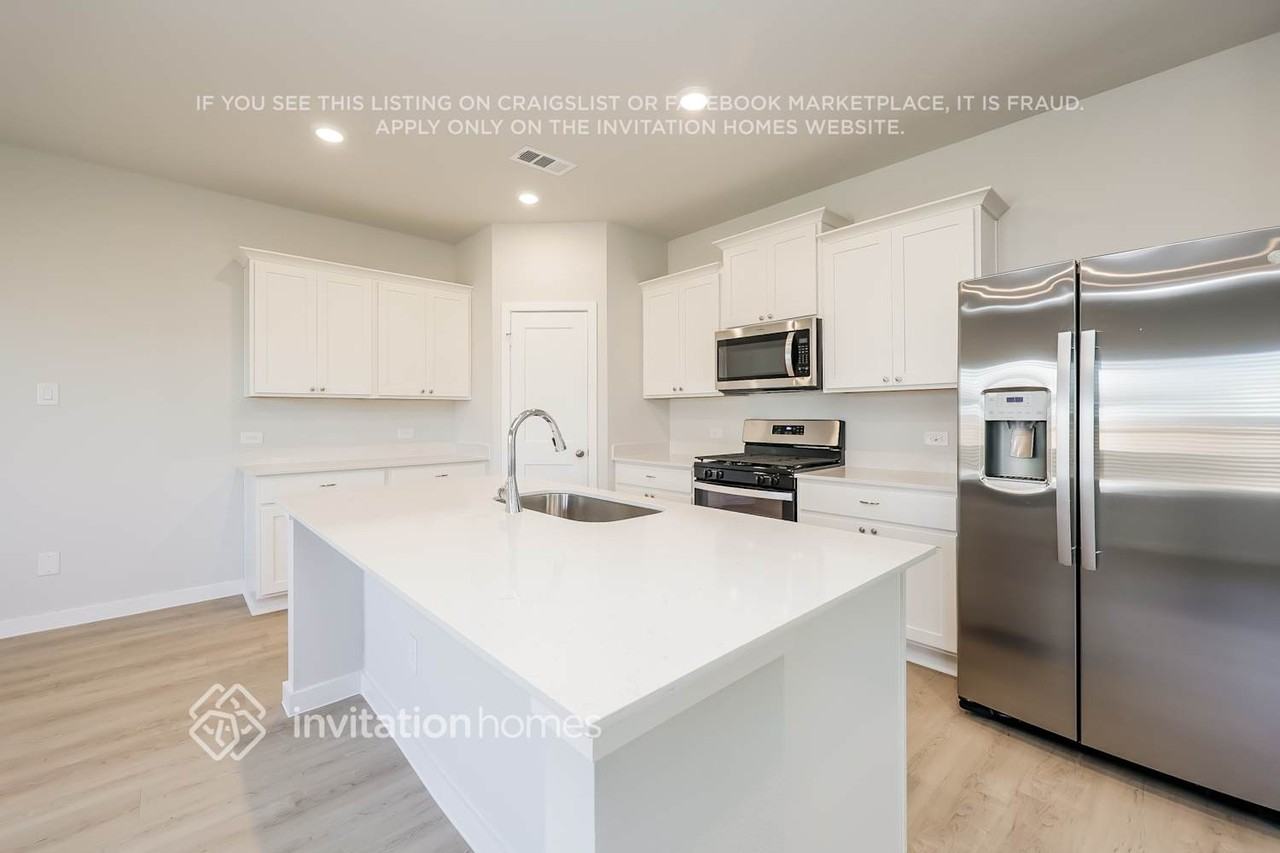 20043 Briarcliff Park Ln - Photo 7 of 18