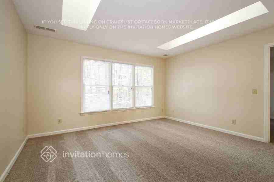 2009 Tanfield Dr - Photo 6 of 12