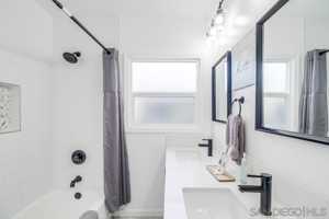 featured image of 4535 Winona Ave