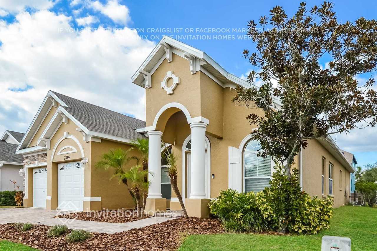 204 Towerview Dr E - Photo 2 of 17