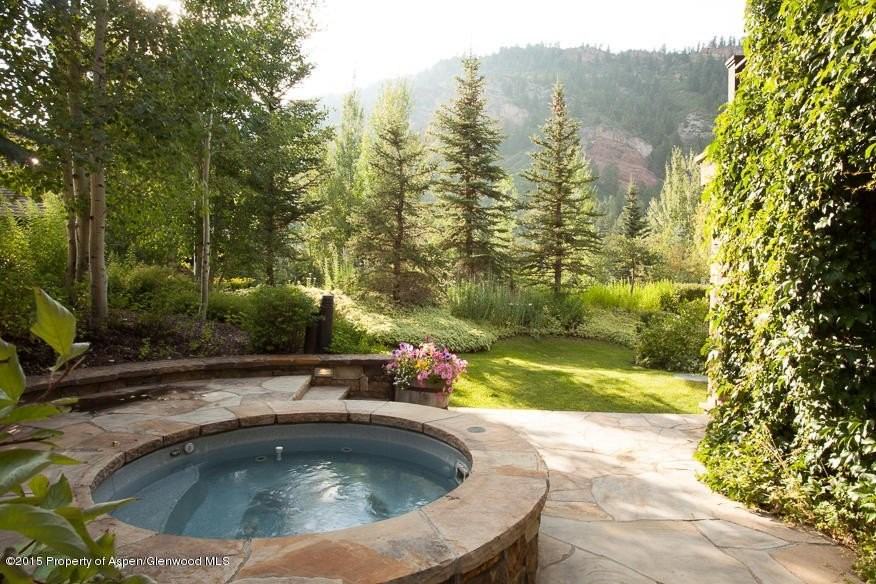 58 Exhibition Ln - Photo 5 of 35