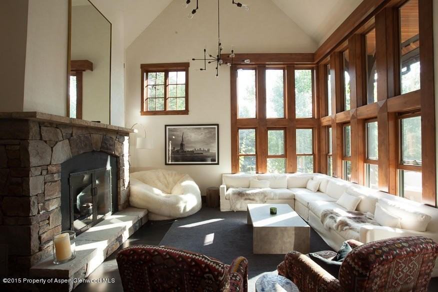 58 Exhibition Ln - Photo 7 of 35