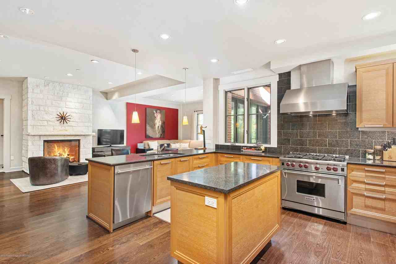 501 Rio Grande Pl Ste 205 #205 - Photo 6 of 17