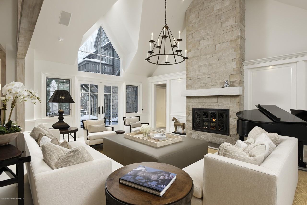 1205 Tie Hack Road - Photo 3 of 28