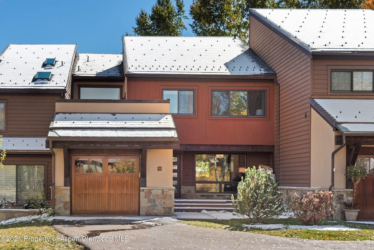 408 Snowmass Club Cir Unit 10 #10 - Photo 2 of 35