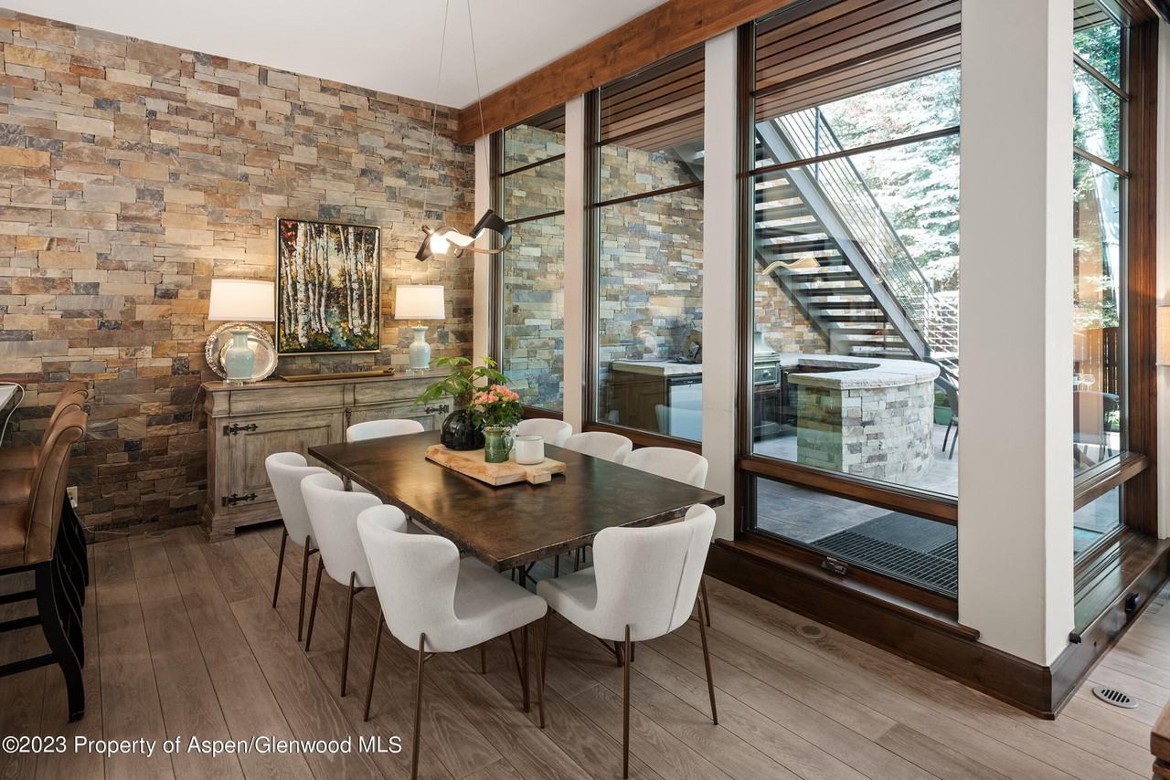 138 West Lupine Drive - Photo 3 of 24