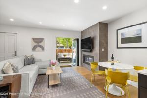 featured image of 250 S Original St Unit B #B