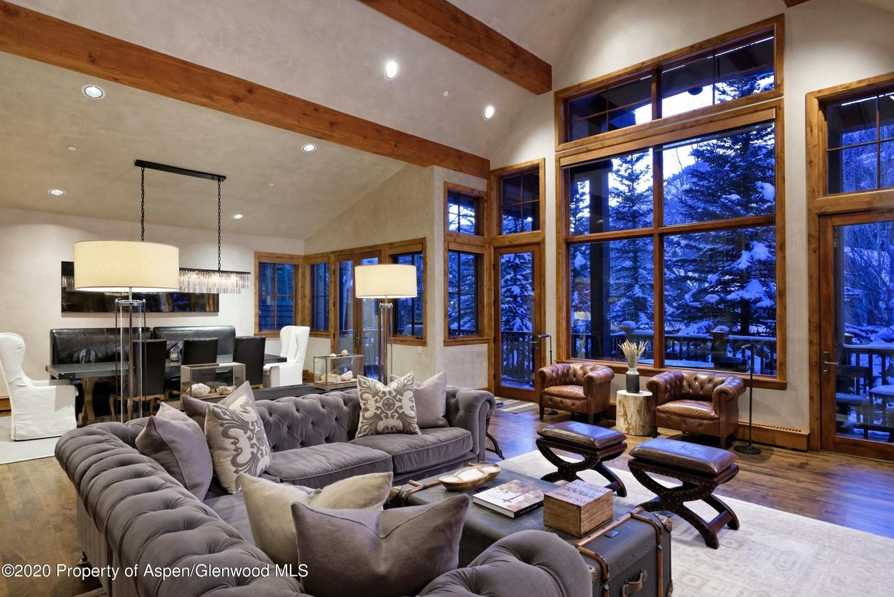 32 Prospector Road - Photo 3 of 37