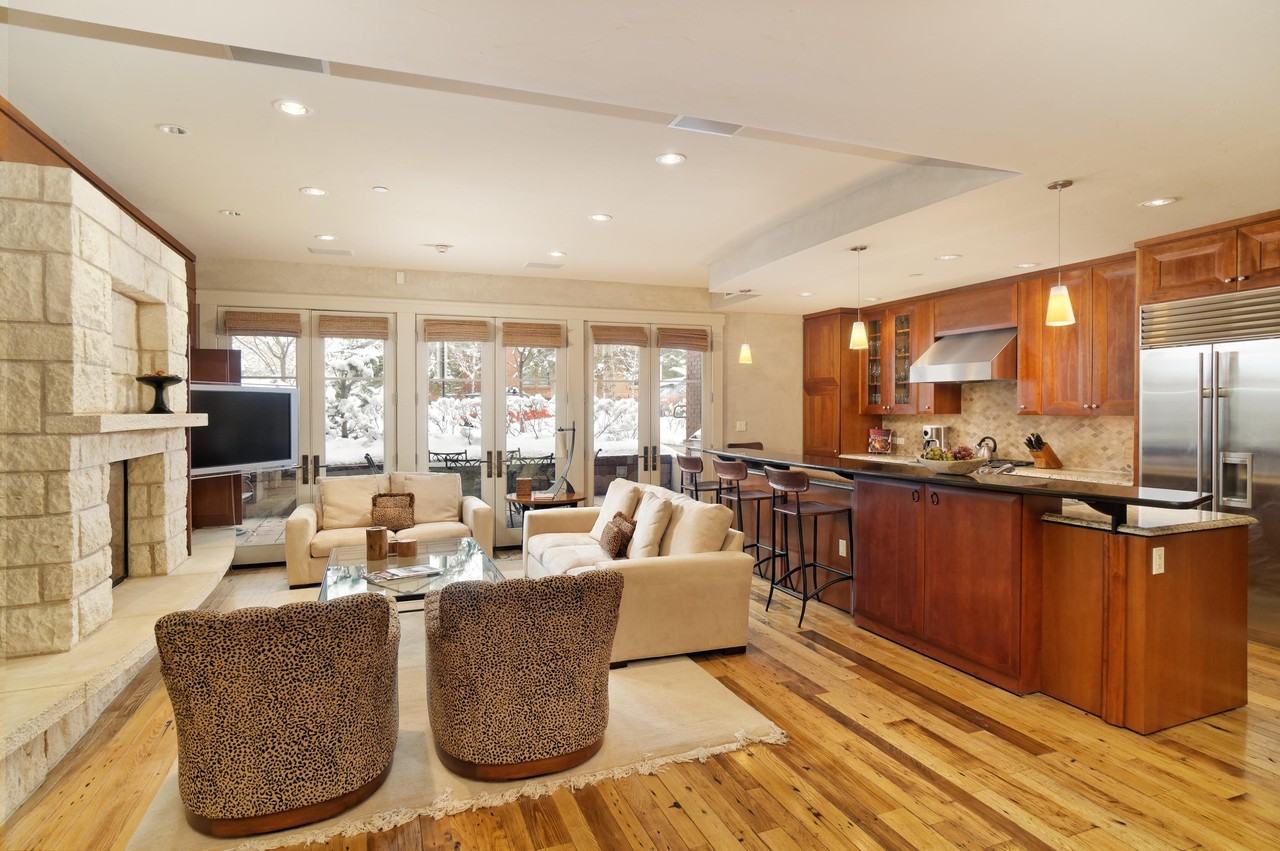 101 N Spring St Unit 102 #102 - Photo 2 of 21