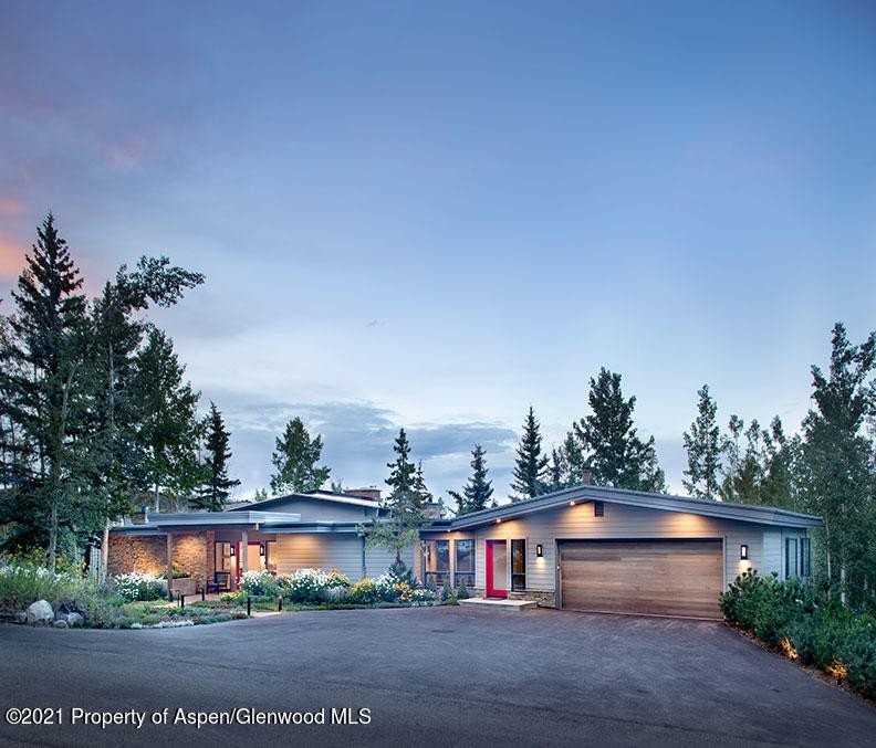 29 Hidden Ln - Photo 2 of 19