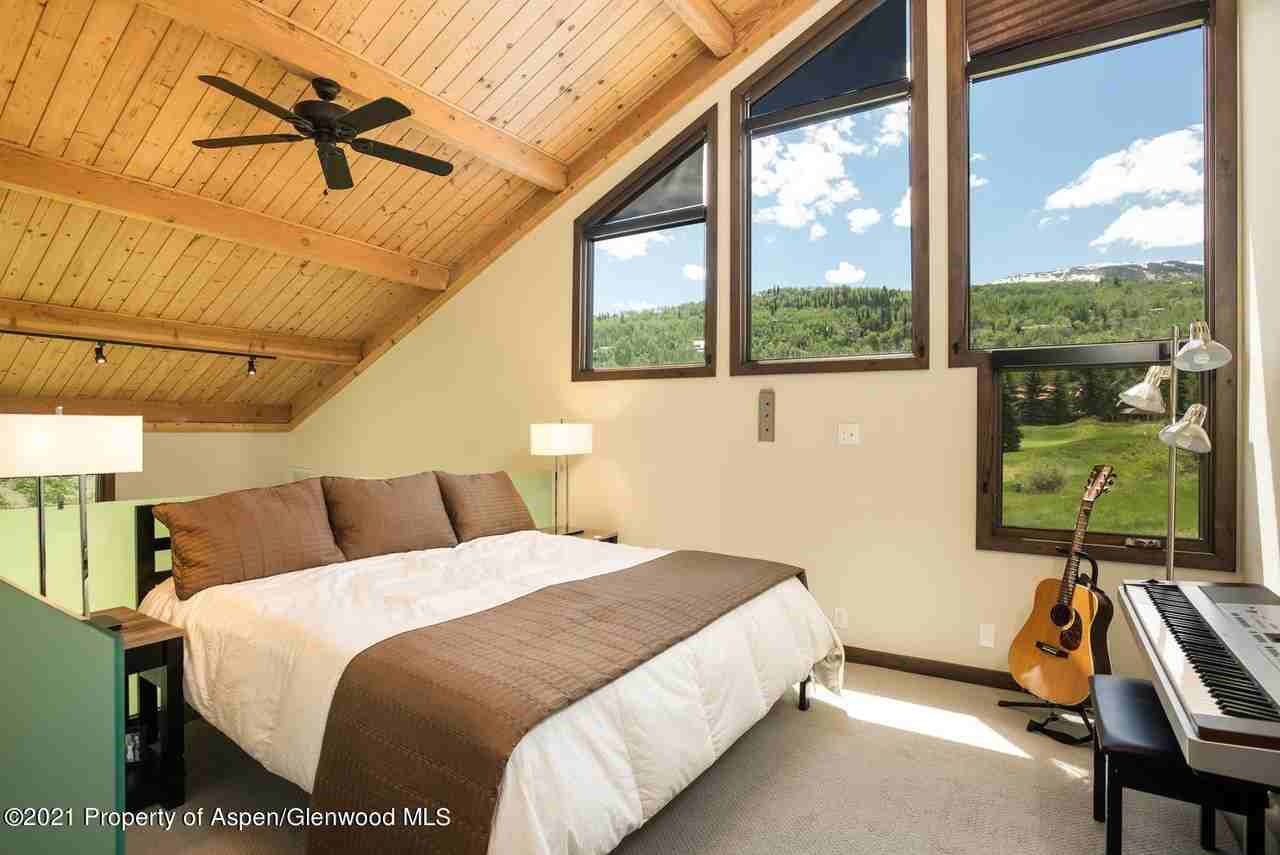 4000 Brush Creek Rd #25 - Photo 7 of 11