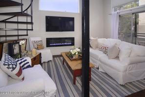 featured image of 1024 E Cooper Ave Apt 8 #8