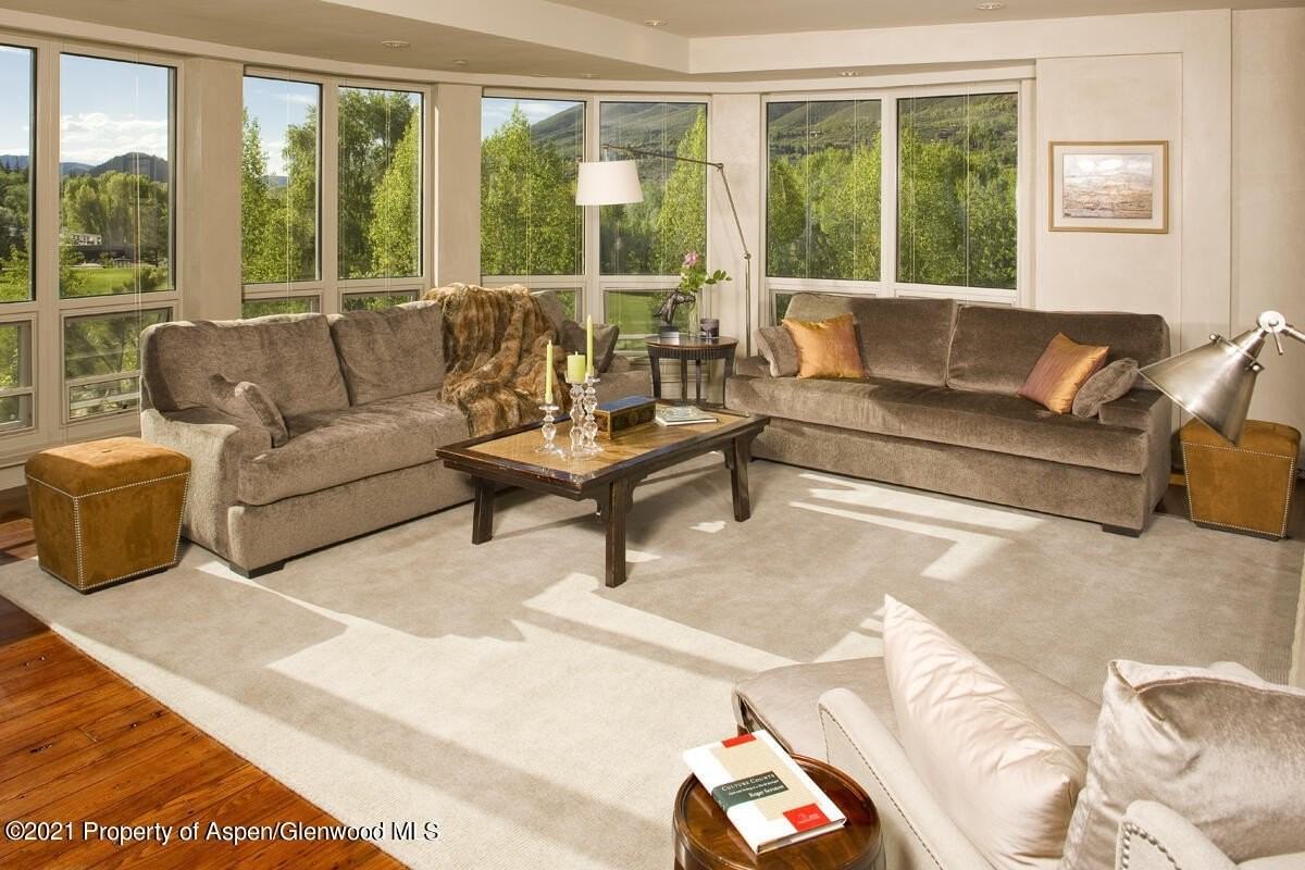 501 Rio Grande Place #206 - Photo 4 of 10