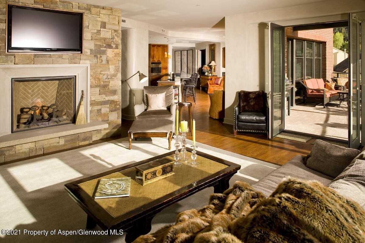 501 Rio Grande Place #206 - Photo 5 of 10