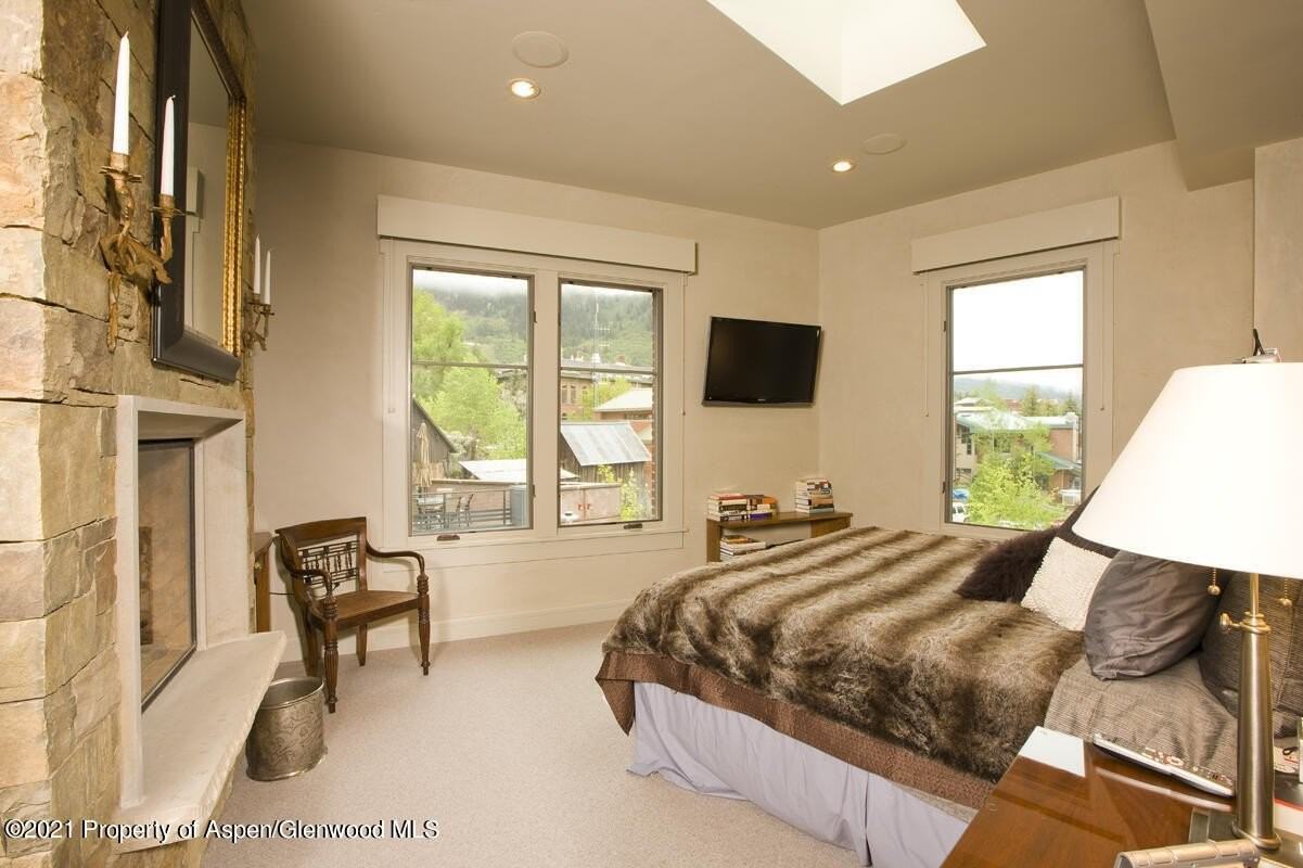 501 Rio Grande Place #206 - Photo 7 of 10