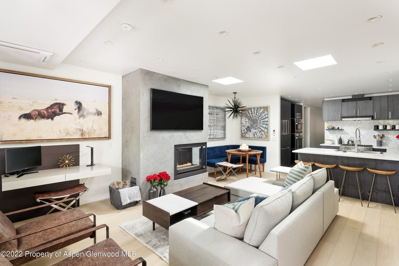 450 S Original St Apt 8 #8