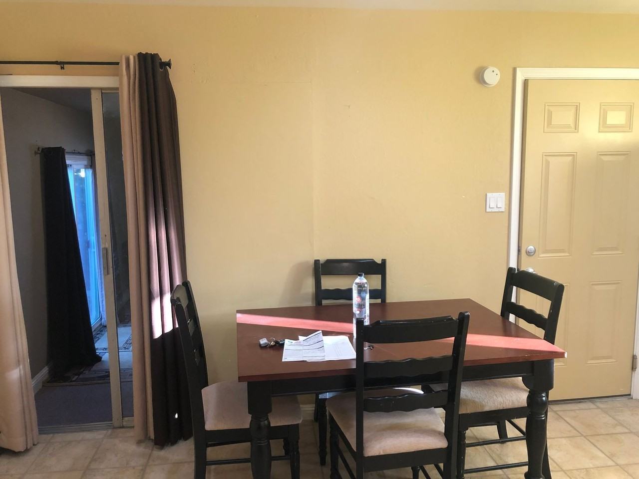 3226 Laurelhurst Drive - Photo 7 of 13