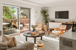 featured image of 119 E Cooper Ave Apt 15 #15