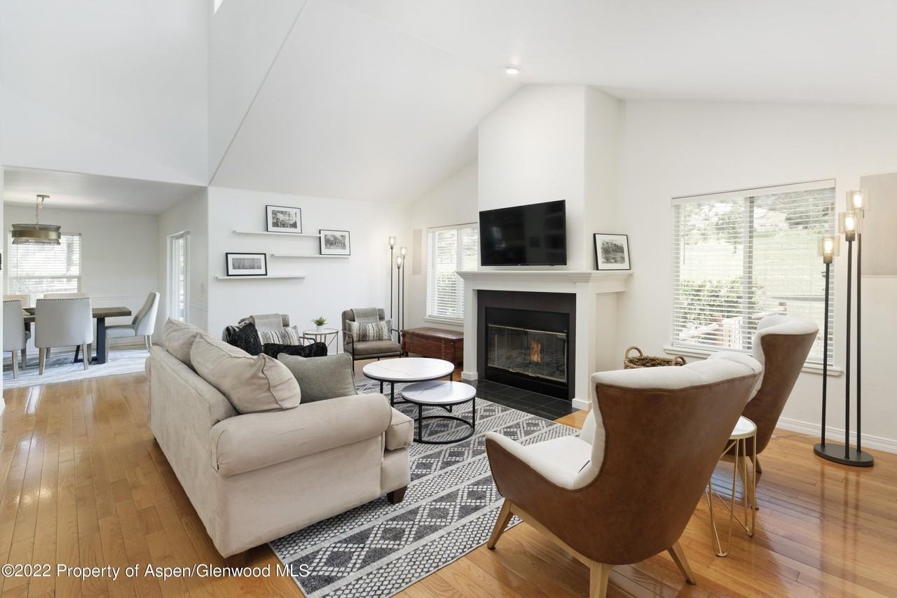 965 Lupine Cir - Photo 6 of 31