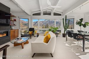 featured image of 809 S Aspen St Unit 17 #17