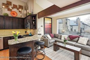 featured image of 4000 Brush Creek Rd #9