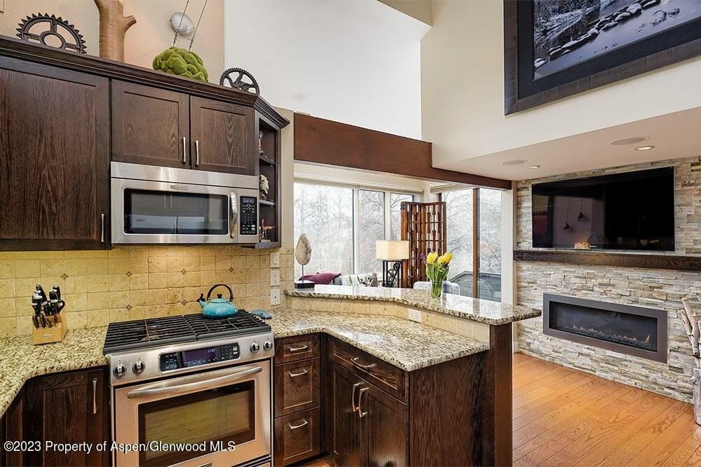 4000 Brush Creek Rd #9 - Photo 2 of 15