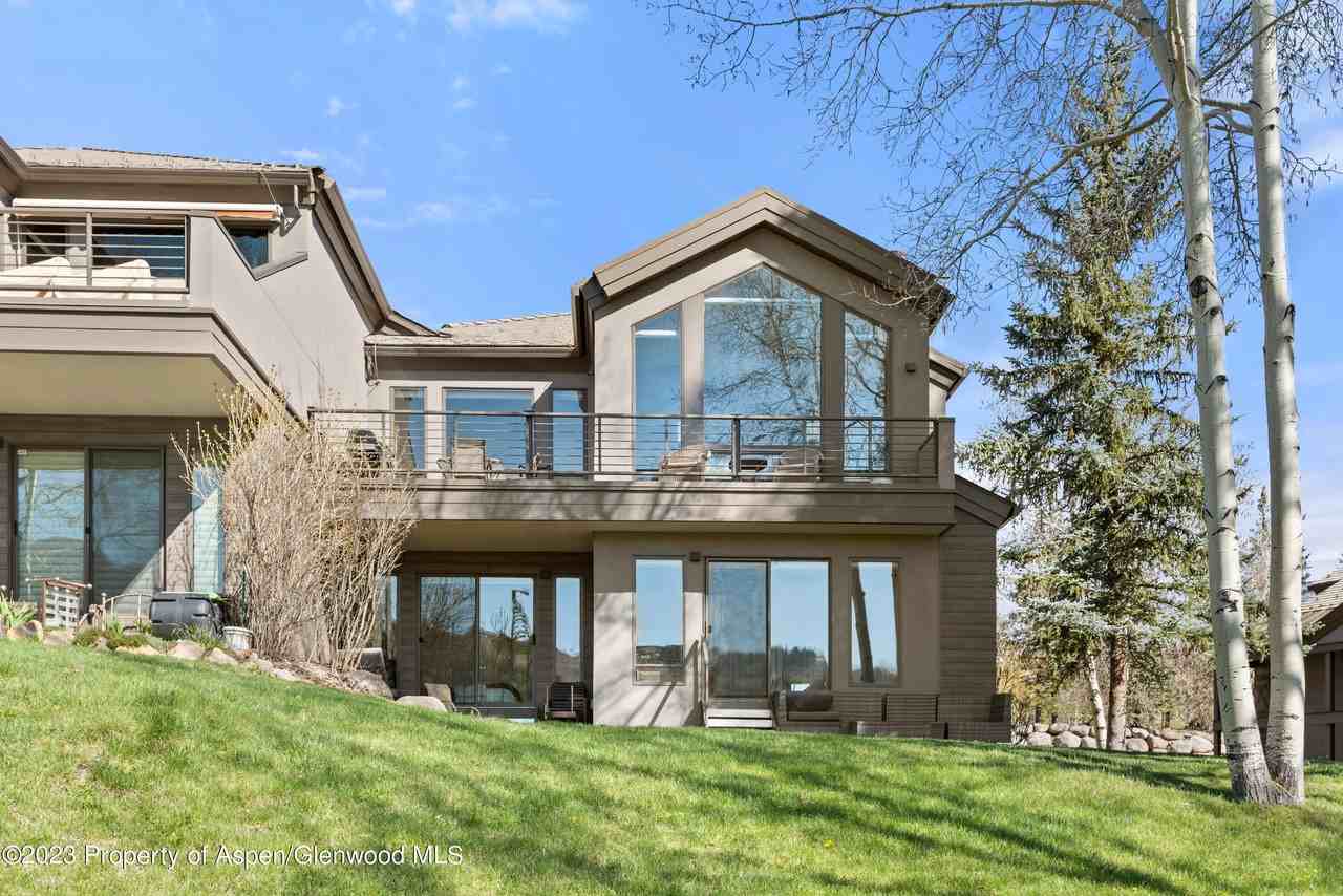 3904 Brush Creek Rd Unit 11 #11 - Photo 3 of 25