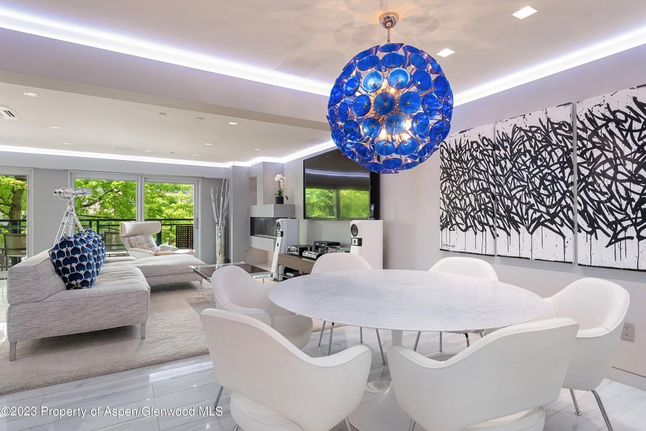 555 East Durant Avenue #2L - Photo 4 of 19