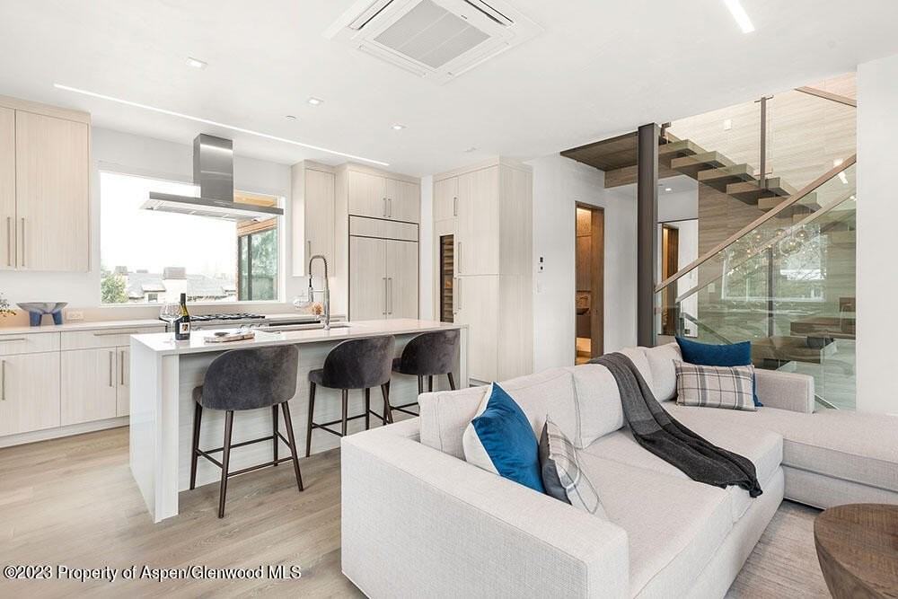 802 East Cooper Avenue #3 - Photo 5 of 28