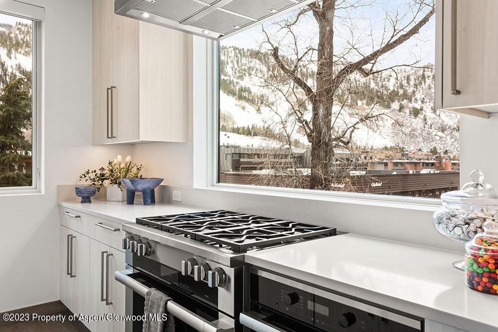 802 East Cooper Avenue #3 - Photo 6 of 28