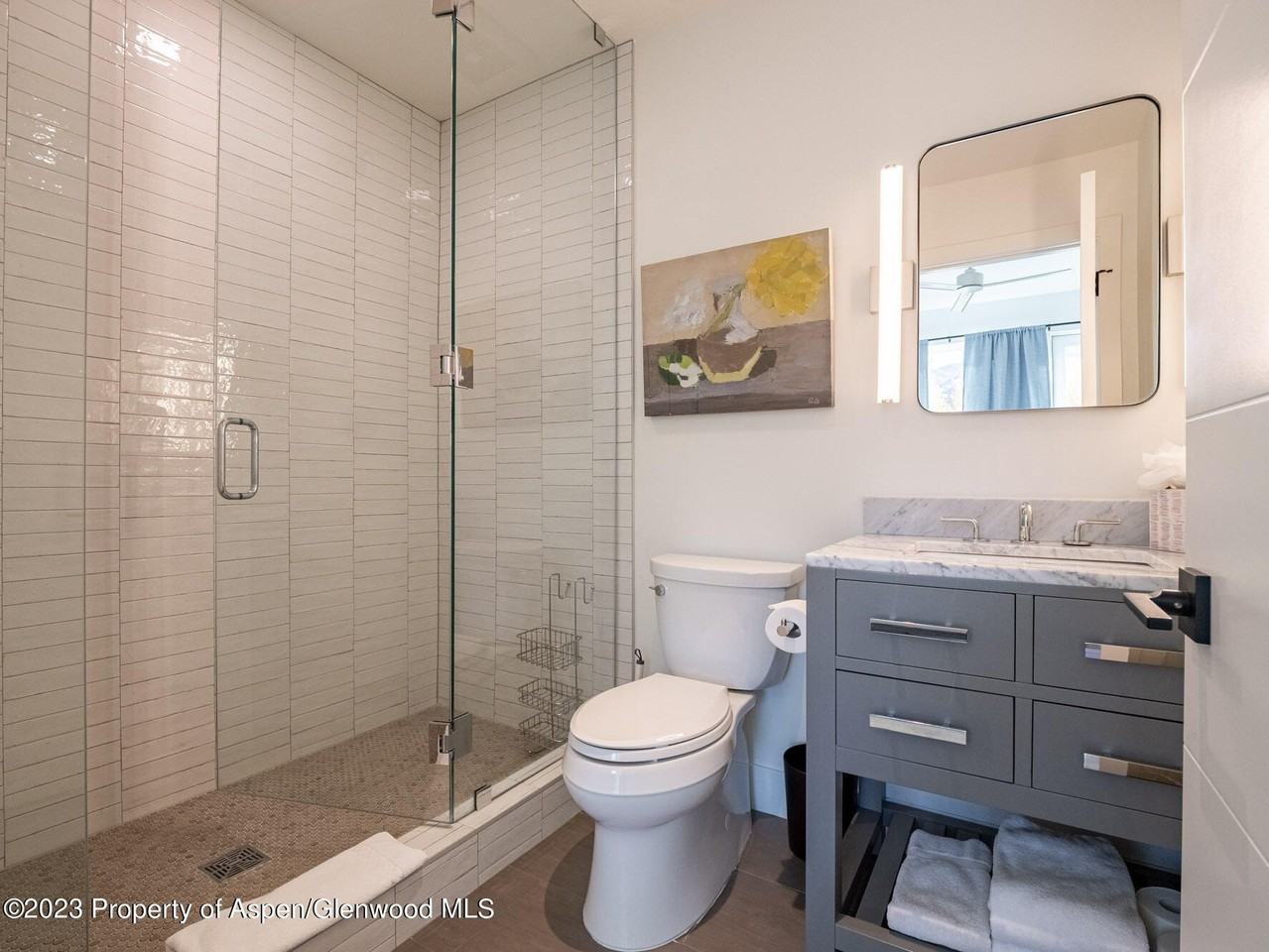 22858 Two Rivers Rd - Photo 3 of 40