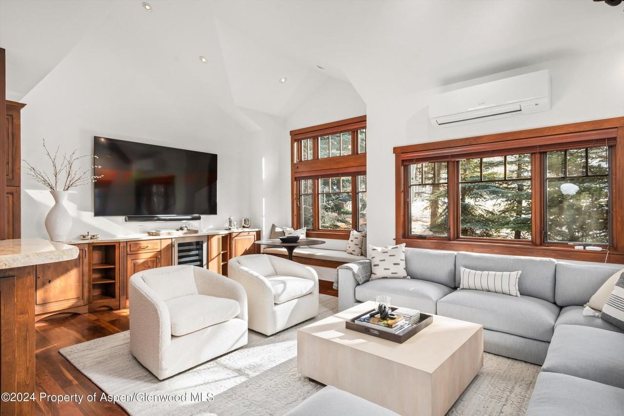 227 Faraway Rd Unit 38 #38 - Photo 4 of 50