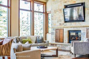 featured image of 1457 Wood Rd