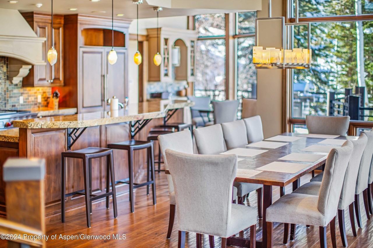 1457 Wood Rd - Photo 7 of 50