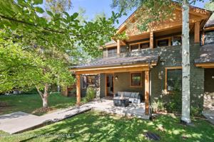 featured image of 316 Allison Ln Unit B #B