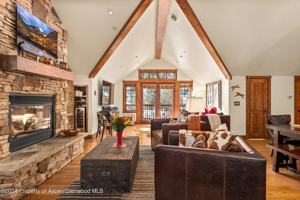 featured image of 503 W Main St Unit B202 #B202