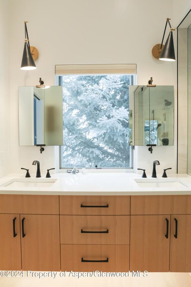 364 Summerset Way - Photo 3 of 17