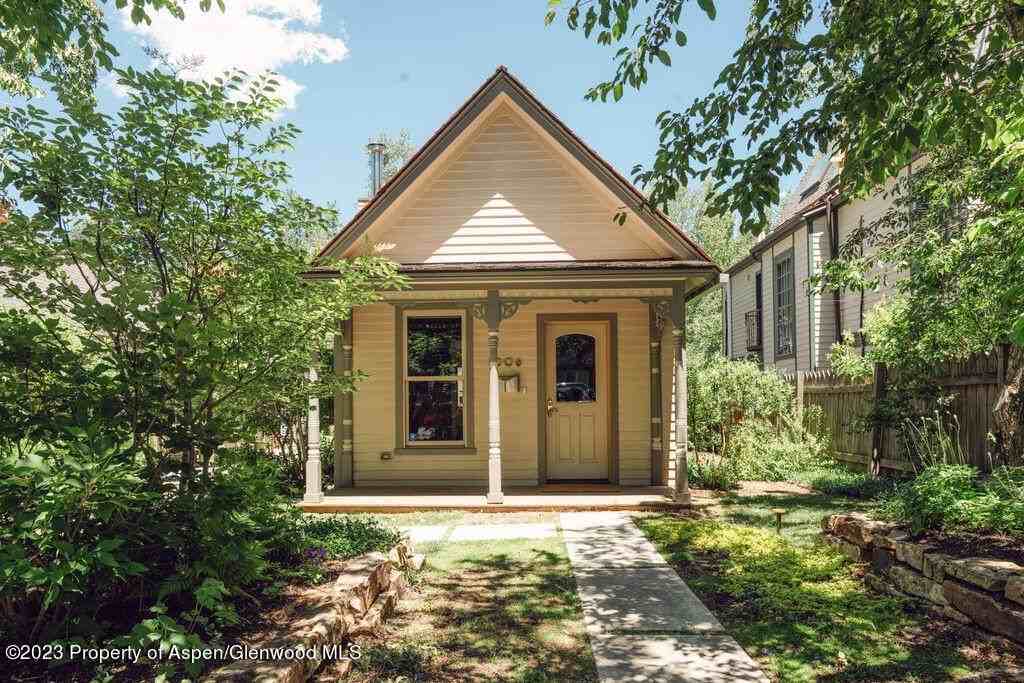 1006 E Cooper Ave - Photo 3 of 50