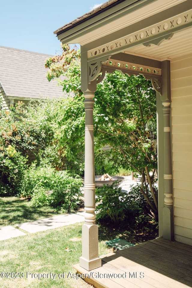 1006 E Cooper Ave - Photo 5 of 50