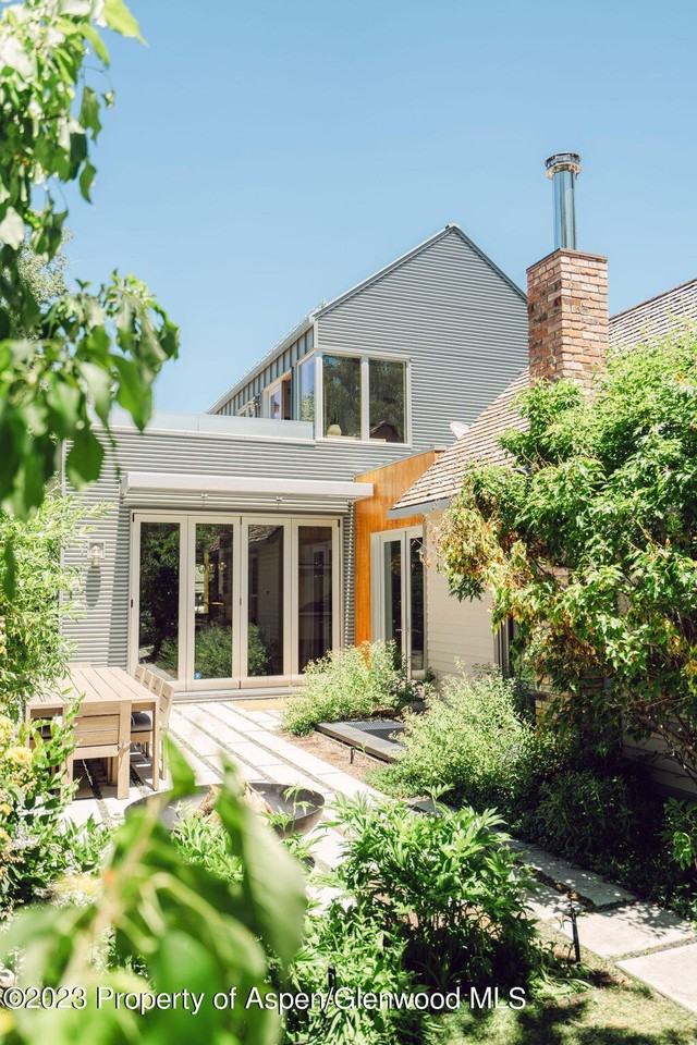 1006 E Cooper Ave - Photo 6 of 50