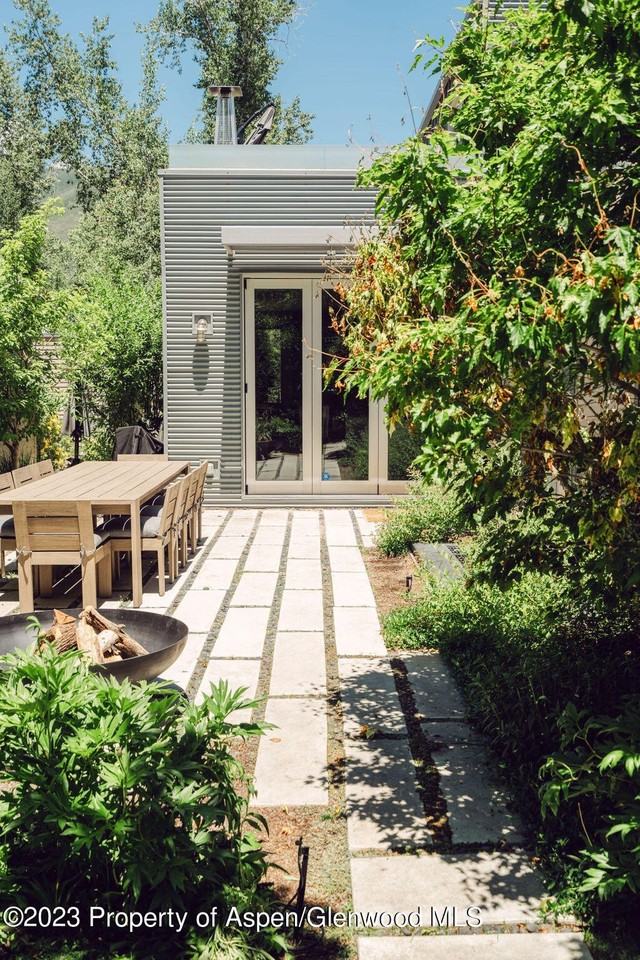 1006 E Cooper Ave - Photo 7 of 50