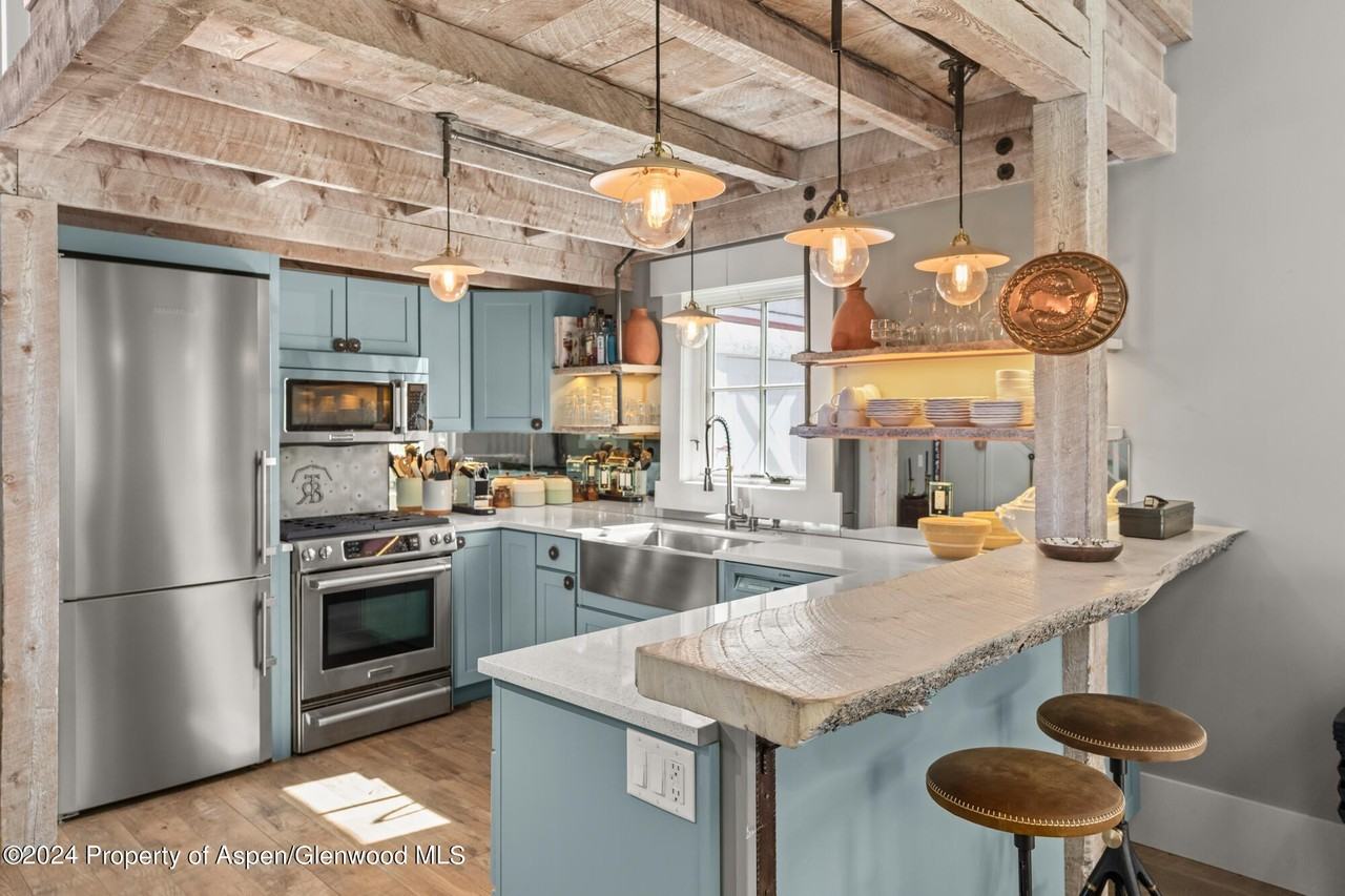 172 Katie Park Lane - Photo 7 of 27