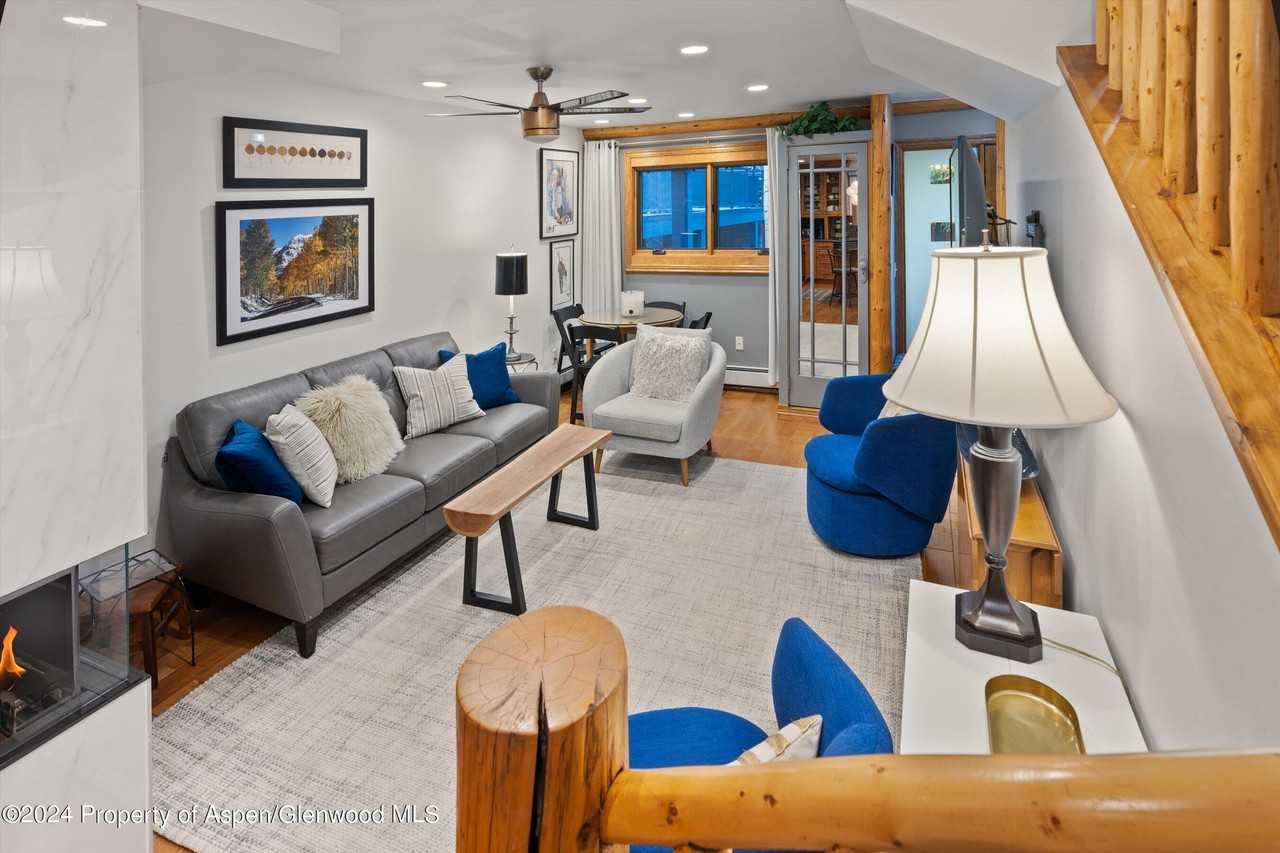 124 E Durant Ave Apt 10 #10 - Photo 6 of 18