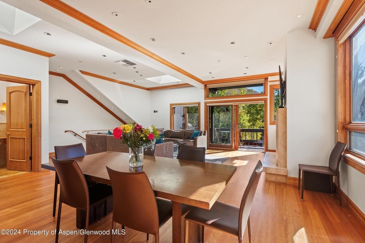 1085 Cemetery Ln Unit A #A - Photo 4 of 28